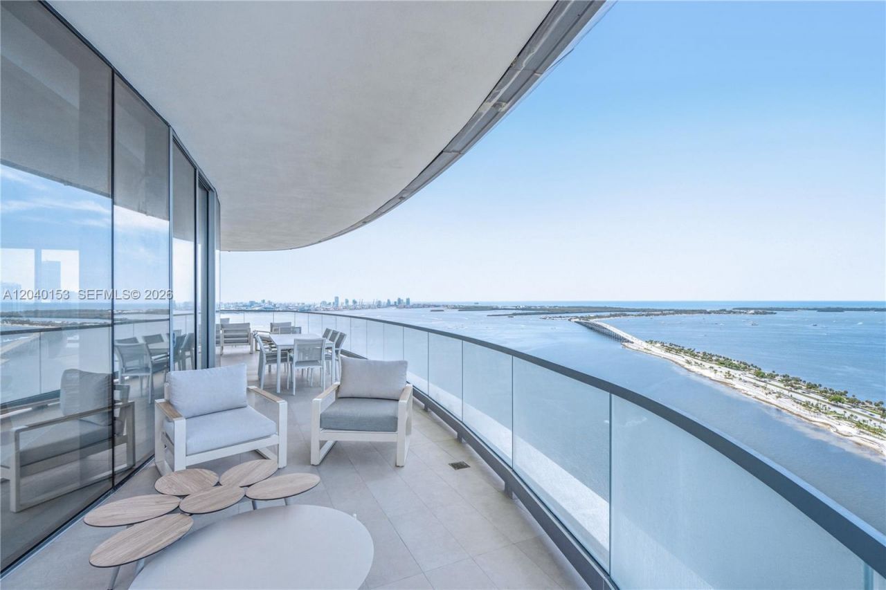 175 SE 25th. , Unit 3401/3402, Miami, FL 33129 Photo