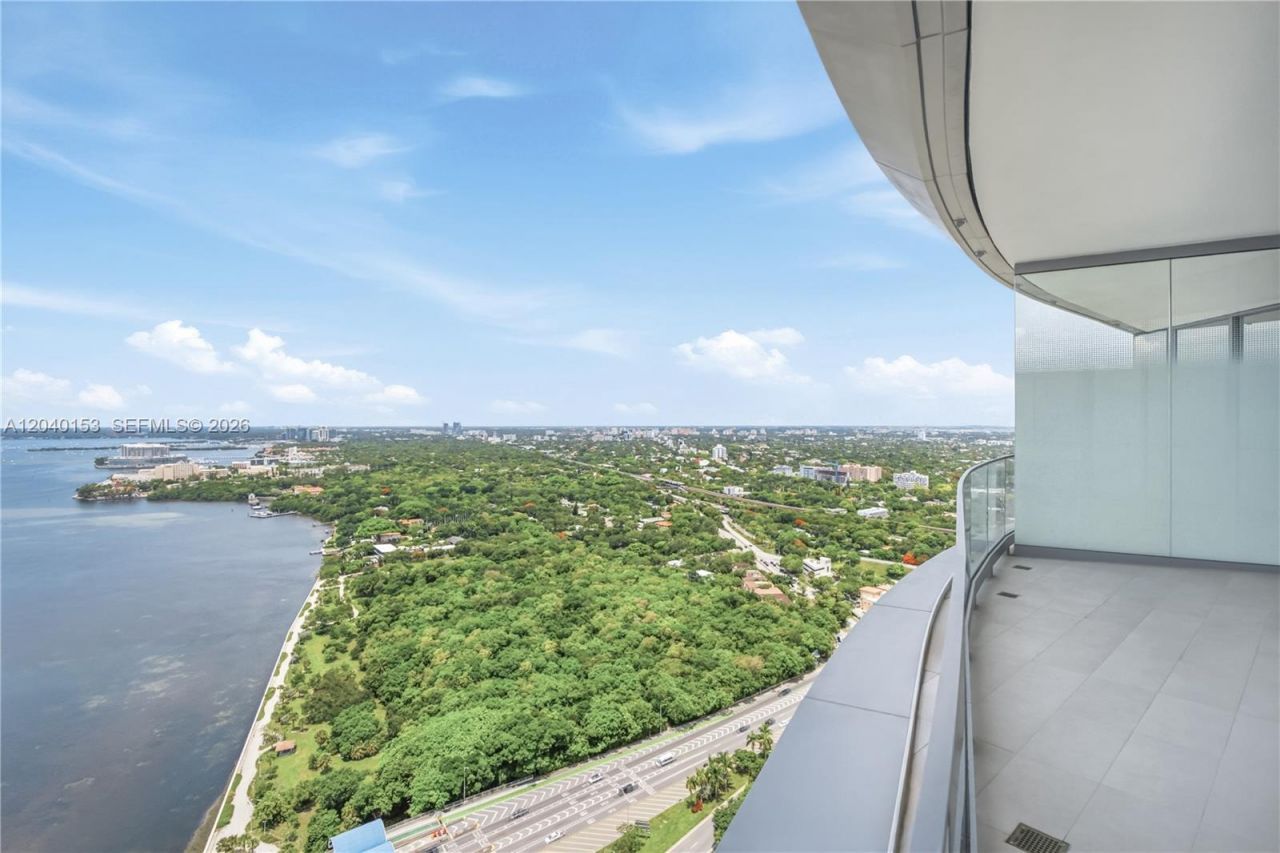 175 SE 25th. , Unit 3401/3402, Miami, FL 33129 Photo