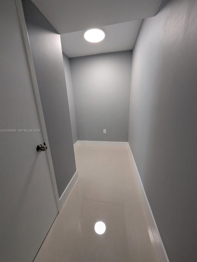 1750 NE 191st St , Unit 622-3, Miami, FL 33179 Photo