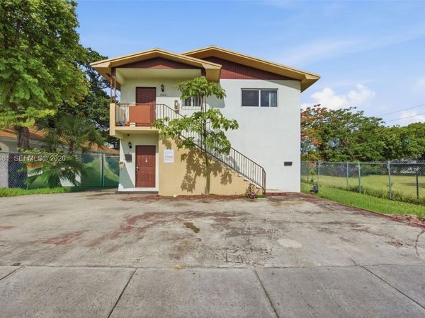 7521 NW 1st Ave, Unit 7523, Miami, FL 33150