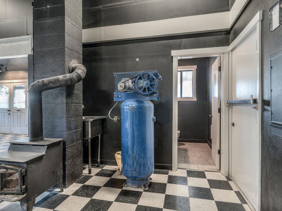 Property Image 35