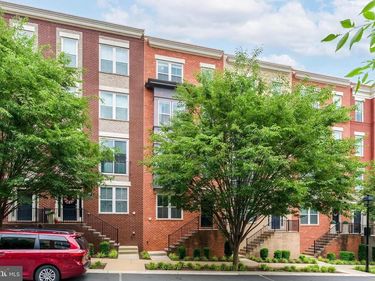 11692 SUNRISE SQUARE PLACE, RESTON, VA 20191