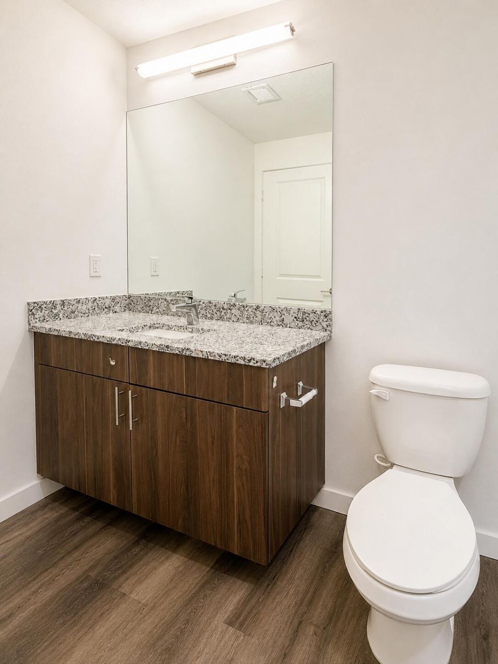 4270 Lakewood Road, Unit 207, Lake Worth Beach, FL 33461 Photo