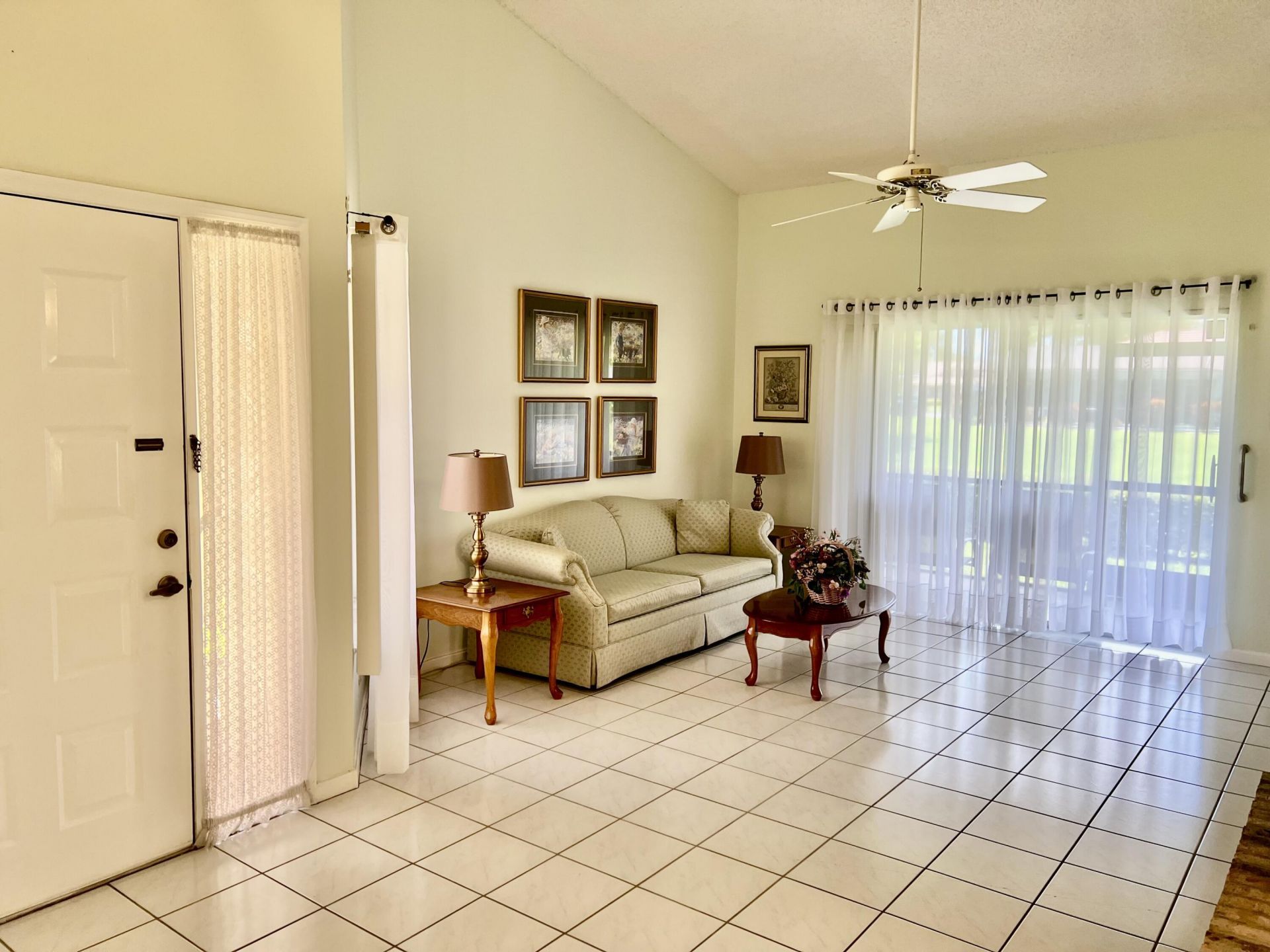 10840 Cypress Glen Drive, Coral Springs, FL 33071 Photo