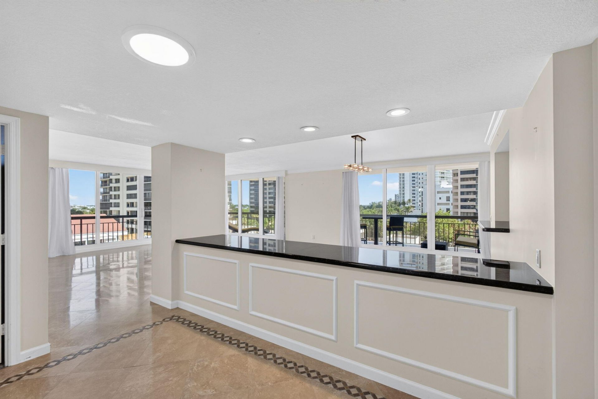 4000 N Ocean Drive, Unit 403, Singer Island, FL 33404 Photo
