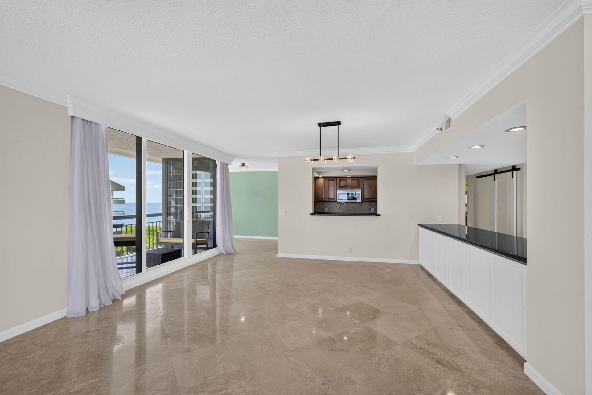 4000 N Ocean Drive, Unit 403, Singer Island, FL 33404 Photo