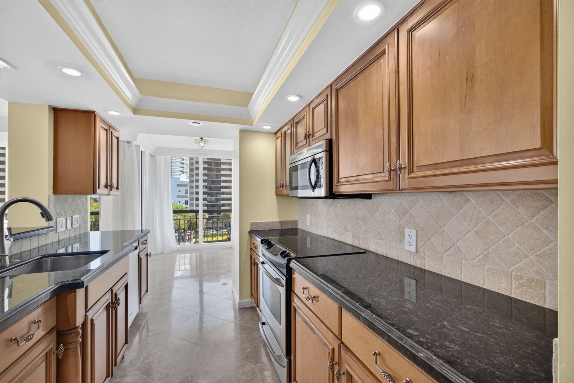 4000 N Ocean Drive, Unit 403, Singer Island, FL 33404 Photo