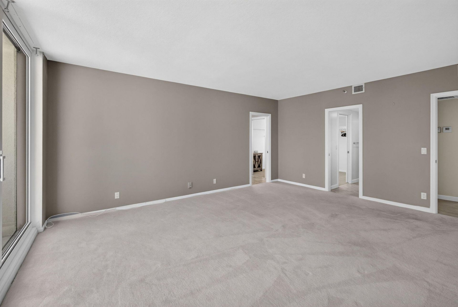 4000 N Ocean Drive, Unit 403, Singer Island, FL 33404 Photo