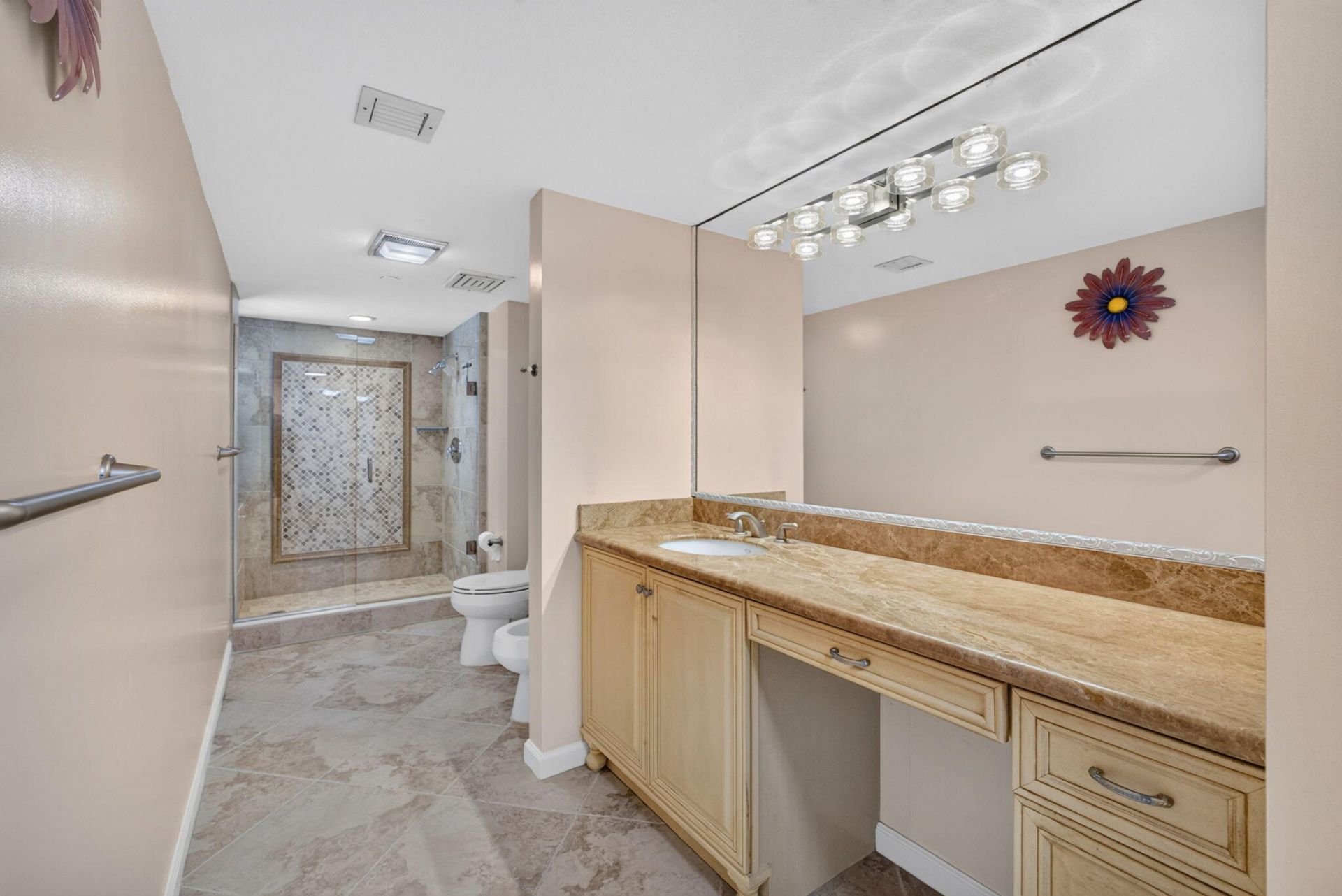 4000 N Ocean Drive, Unit 403, Singer Island, FL 33404 Photo