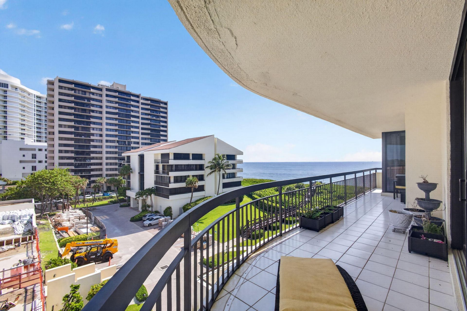 4000 N Ocean Drive, Unit 403, Singer Island, FL 33404 Photo