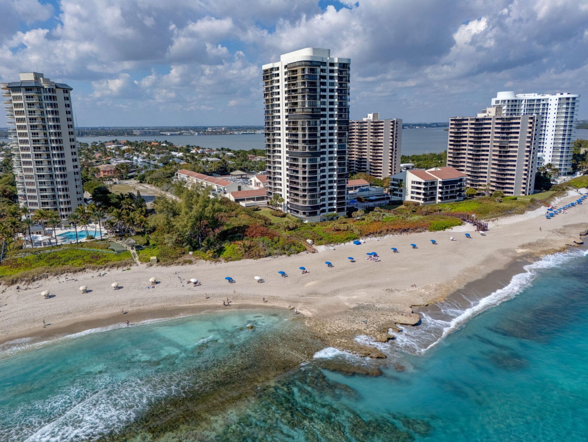 4000 N Ocean Drive, Unit 403, Singer Island, FL 33404 Photo