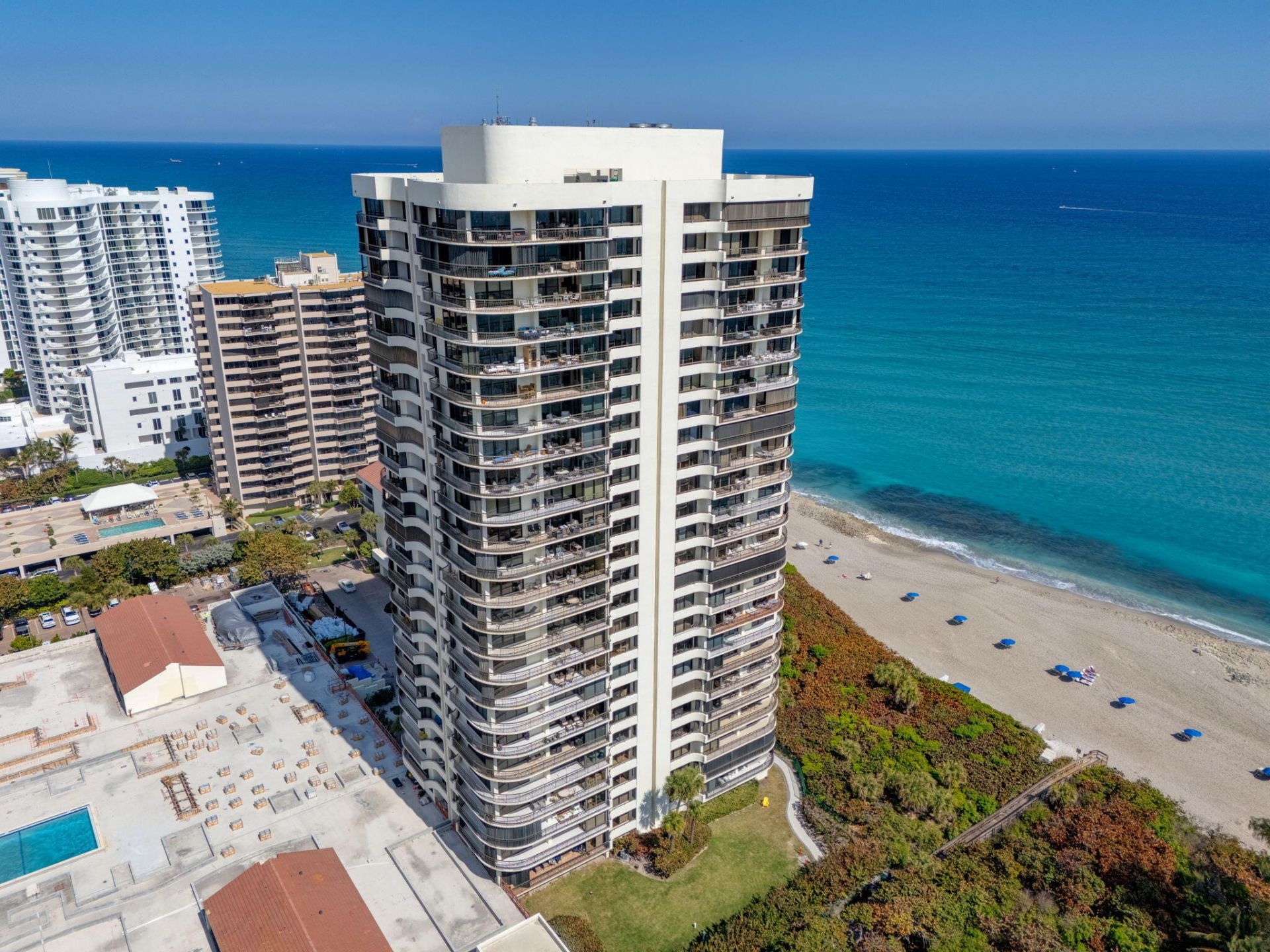 4000 N Ocean Drive, Unit 403, Singer Island, FL 33404 Photo
