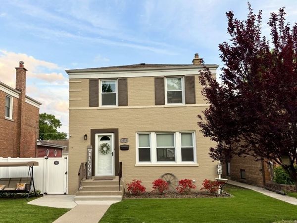 3855 W 109th Place , Chicago, IL 60655