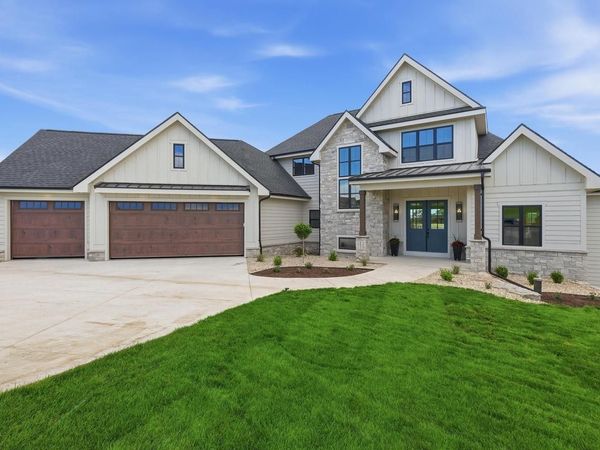 6651 Lucas Lane, Sun Prairie, WI 53598