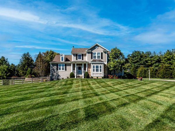 27 Hickory Meadows Lane, Turtle Creek Twp, OH 45036
