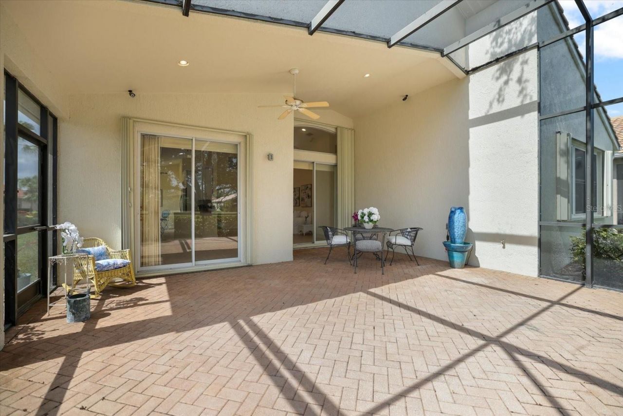 4211 64th Avenue E, Sarasota, FL 34243 Photo