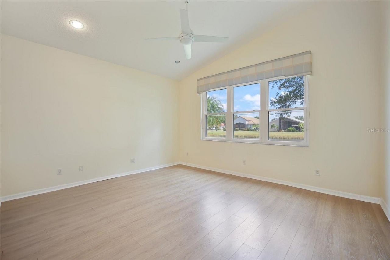4211 64th Avenue E, Sarasota, FL 34243 Photo
