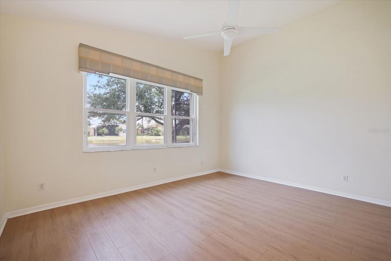 4211 64th Avenue E, Sarasota, FL 34243 Photo