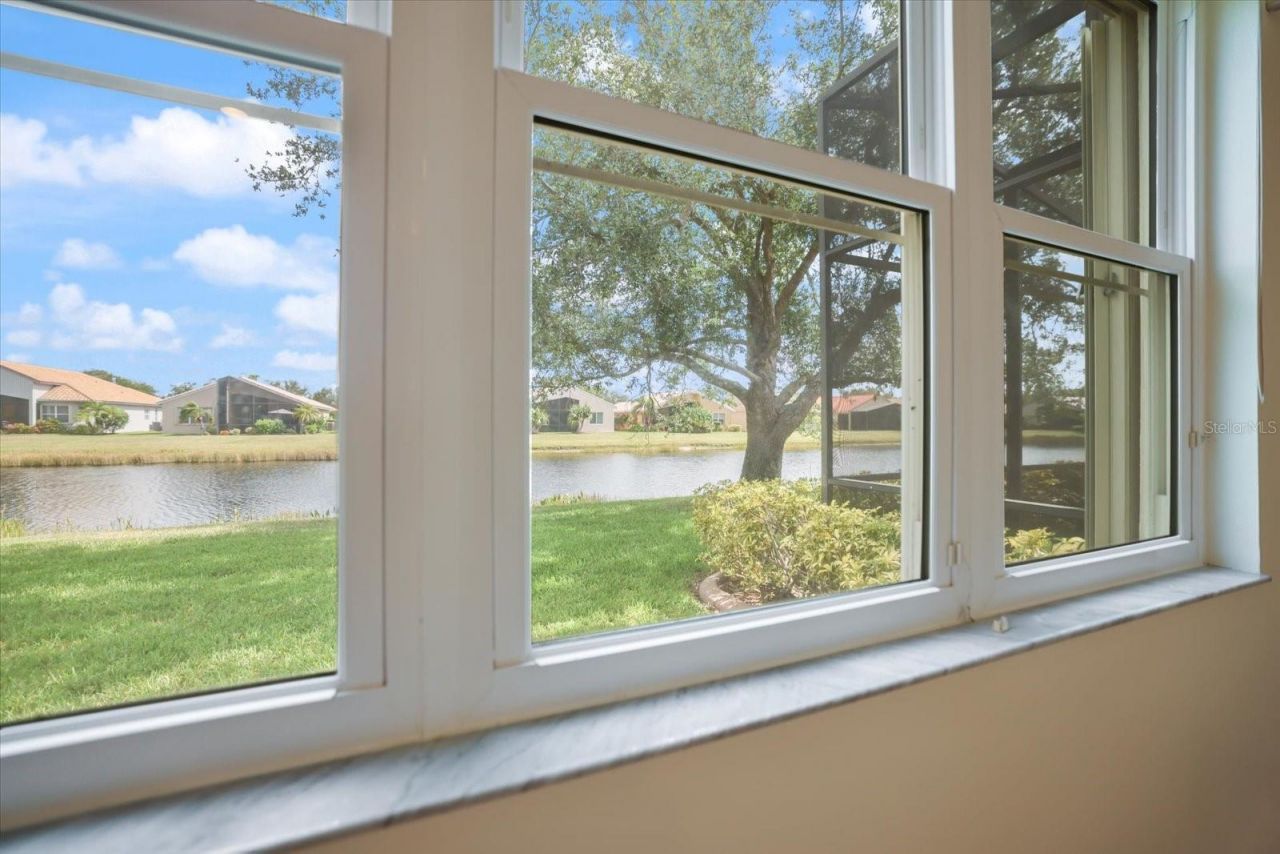 4211 64th Avenue E, Sarasota, FL 34243 Photo
