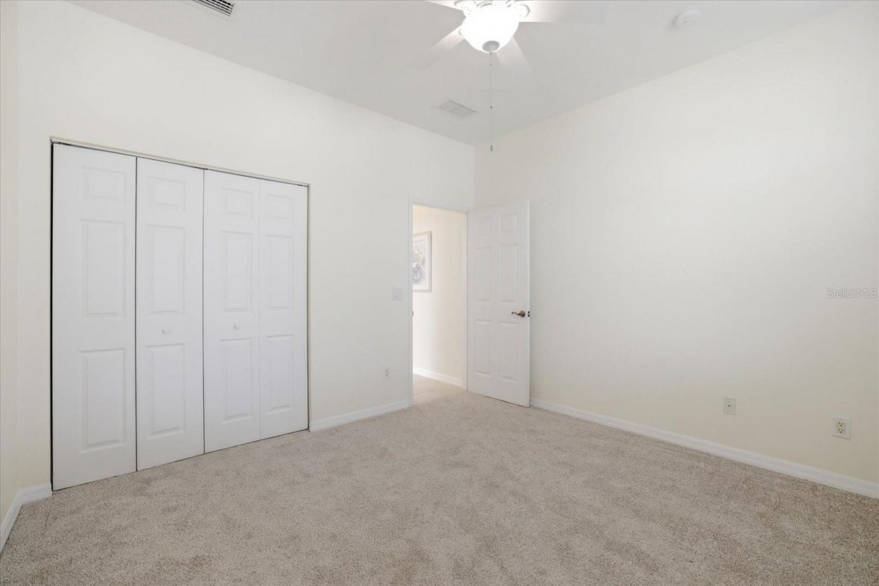 4211 64th Avenue E, Sarasota, FL 34243 Photo