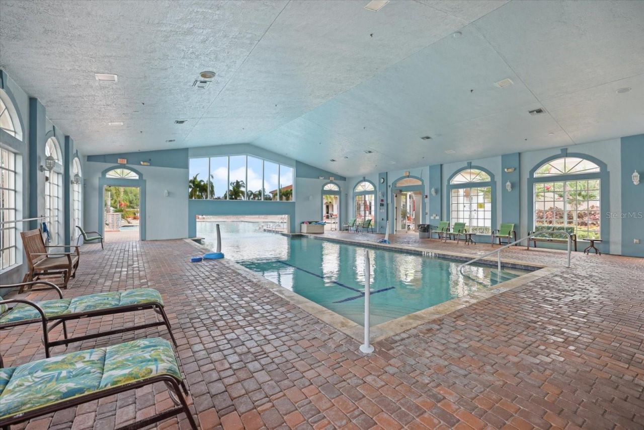 4211 64th Avenue E, Sarasota, FL 34243 Photo