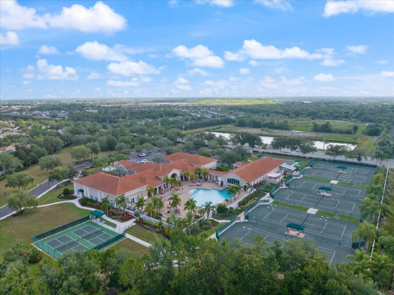 4211 64th Avenue E, Sarasota, FL 34243 Photo
