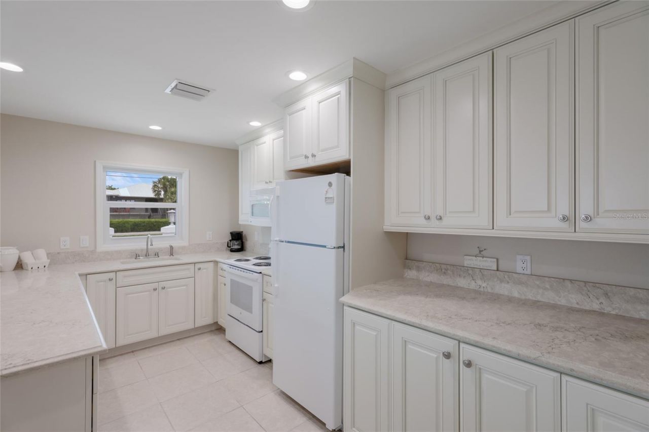 320 Gulf Boulevard, Unit 1A, Boca Grande, FL 33921 Photo
