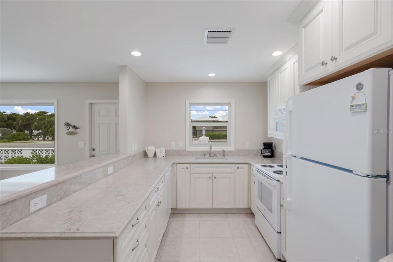 320 Gulf Boulevard, Unit 1A, Boca Grande, FL 33921 Photo