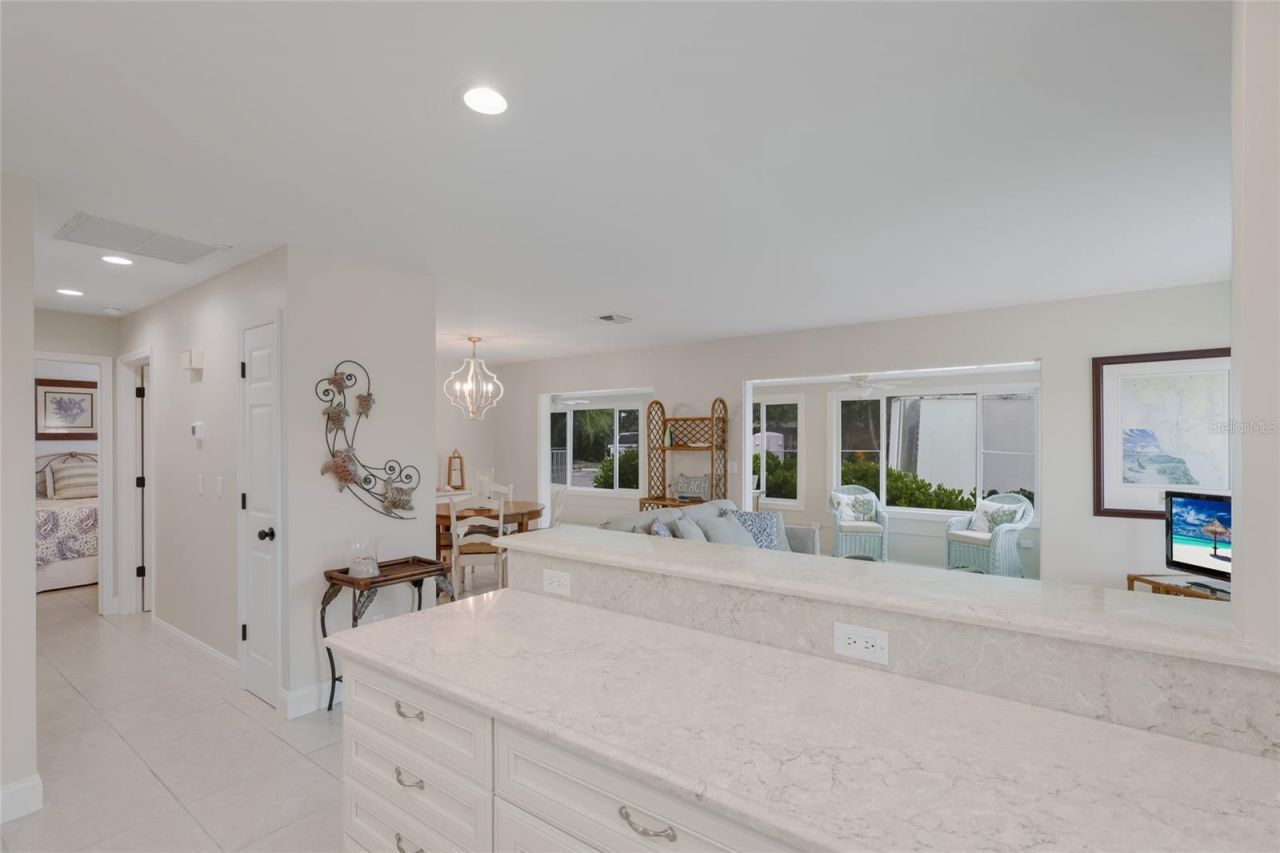 320 Gulf Boulevard, Unit 1A, Boca Grande, FL 33921 Photo