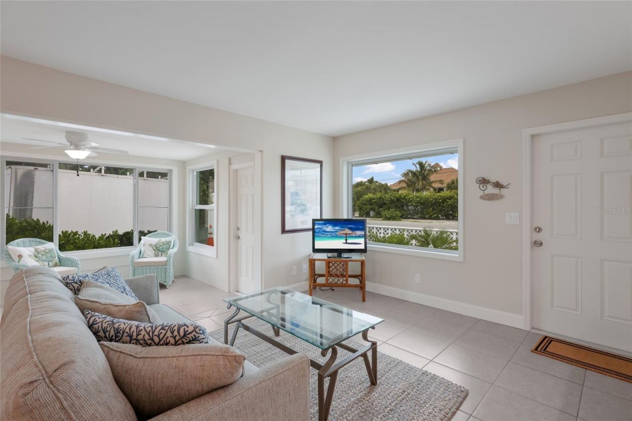 320 Gulf Boulevard, Unit 1A, Boca Grande, FL 33921 Photo