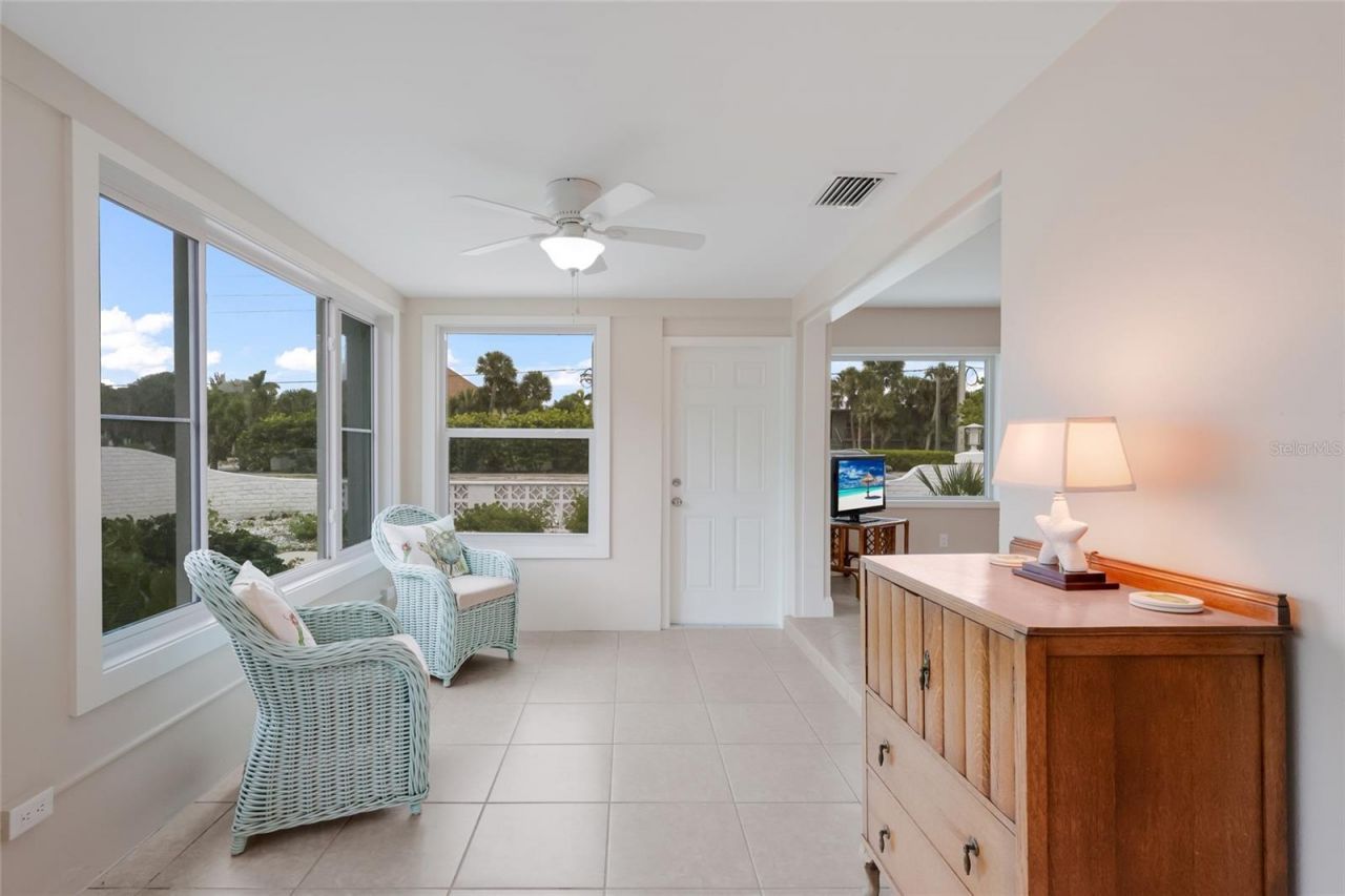 320 Gulf Boulevard, Unit 1A, Boca Grande, FL 33921 Photo