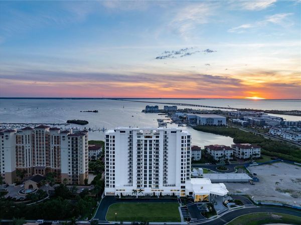 5713 BOWEN DANIEL DR. , Unit 1104, TAMPA, FL 33616