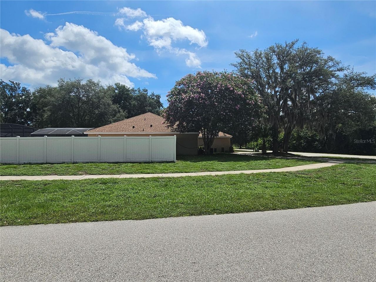 34224 Shadewood Circle, Leesburg, FL 34788 Photo