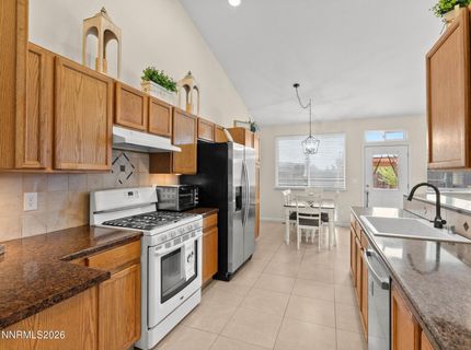 9561 Crystalline Drive, Reno, NV 89506 Photo
