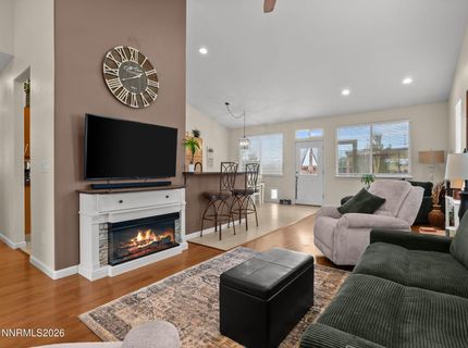 9561 Crystalline Drive, Reno, NV 89506 Photo