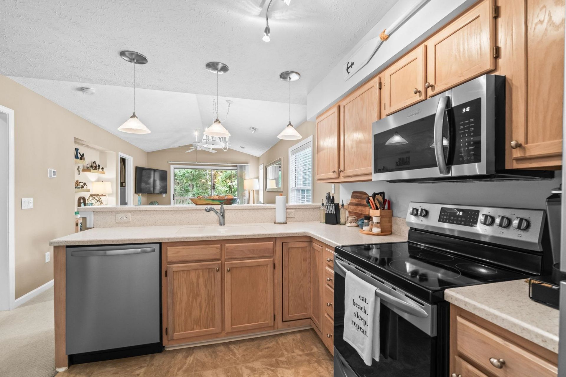 615 Tupelo Ln. Photo 14