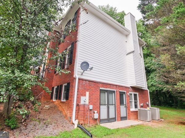 4964 Oak Leaf Terrace, Stone Mountain, GA 30087