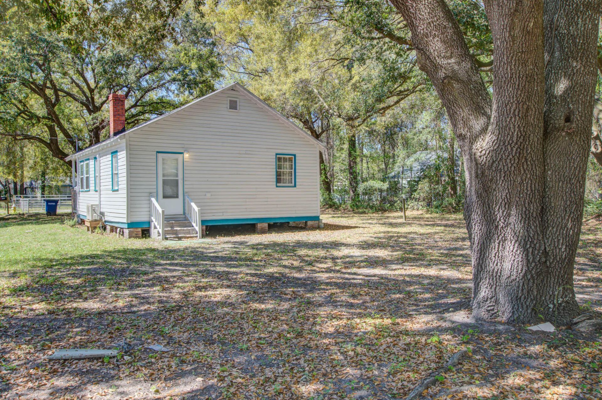 1840 Dillway Street Photo 17