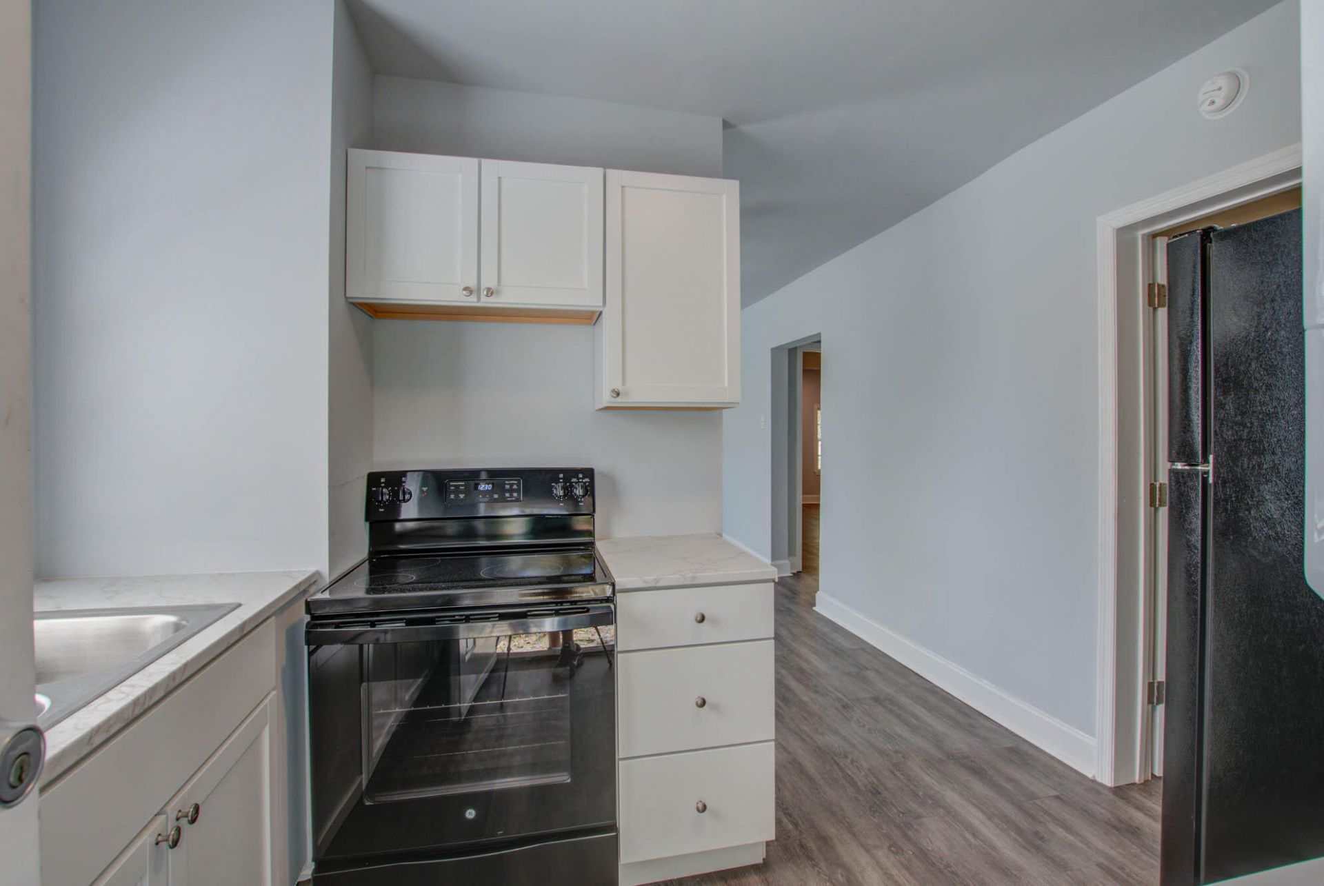 1840 Dillway Street Photo 9