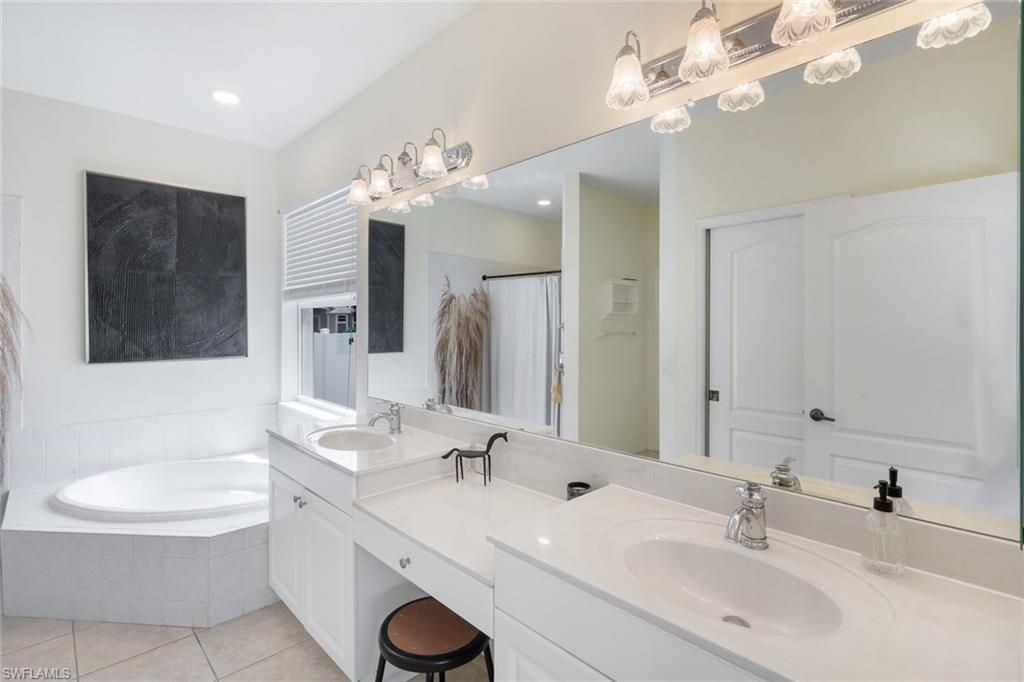 2603 SW 52nd Ter, Cape Coral, FL 33914 Photo