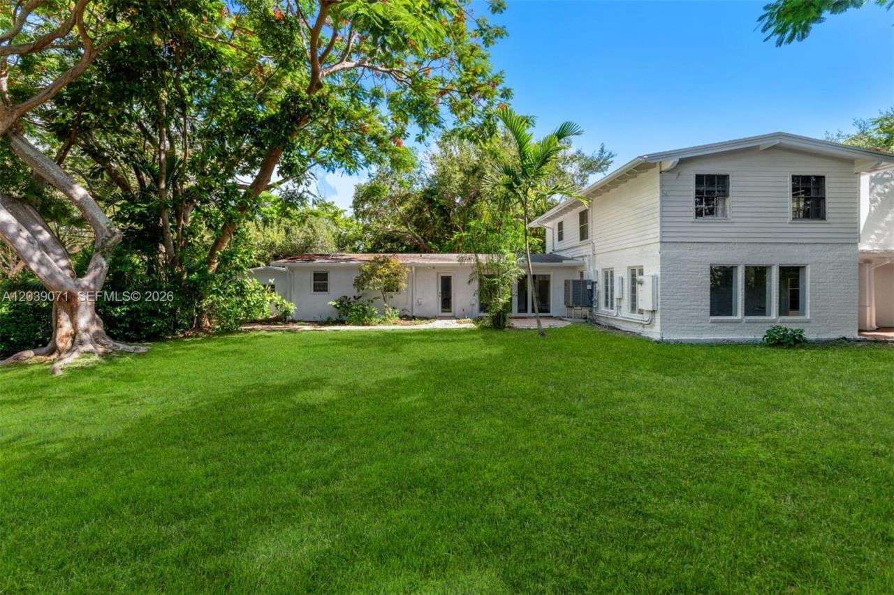 5950 SW 128th St, Pinecrest, FL 33156 Photo