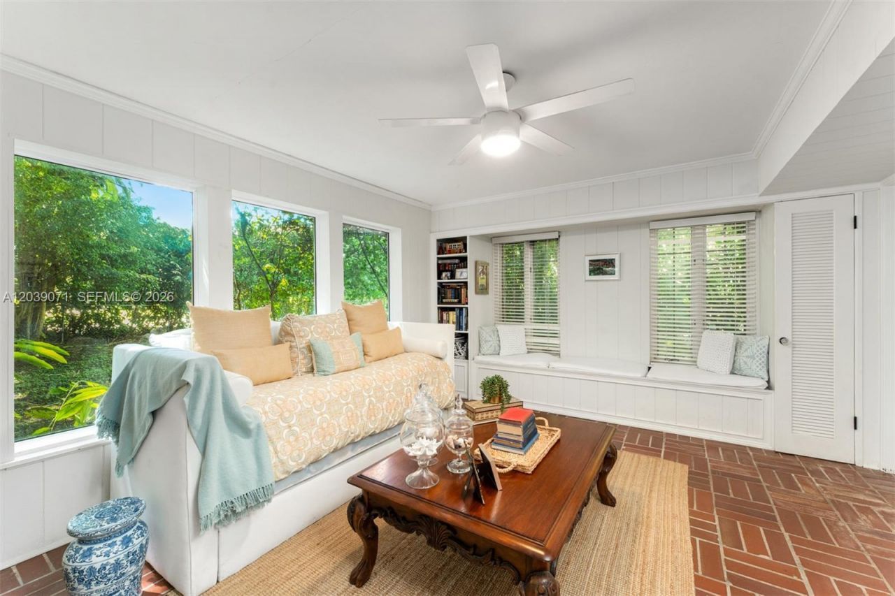 5950 SW 128th St, Pinecrest, FL 33156 Photo