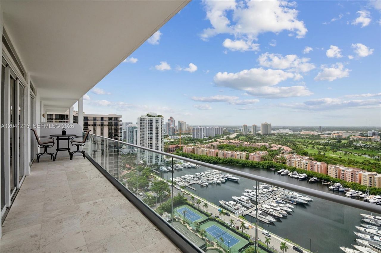 19707 Turnberry Way , Unit PHC, Aventura, FL 33180 Photo
