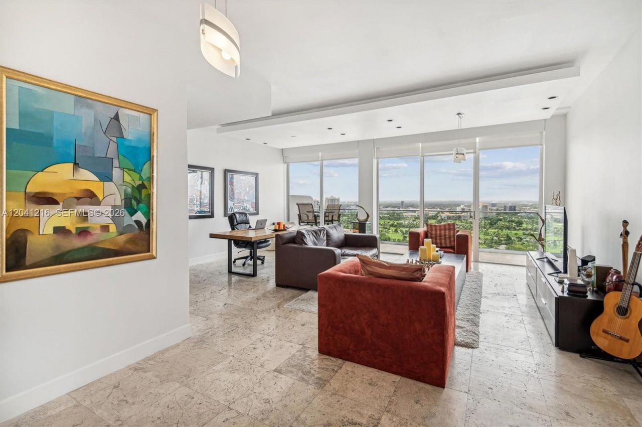 19707 Turnberry Way , Unit PHC, Aventura, FL 33180 Photo