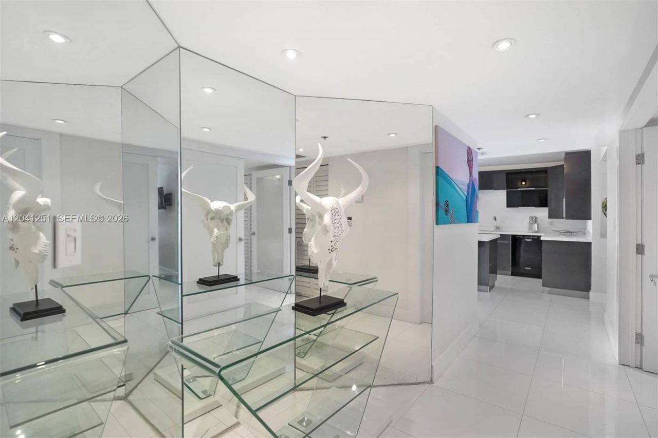 1717 N Bayshore Dr, Unit D-3931, Miami, FL 33132 Photo