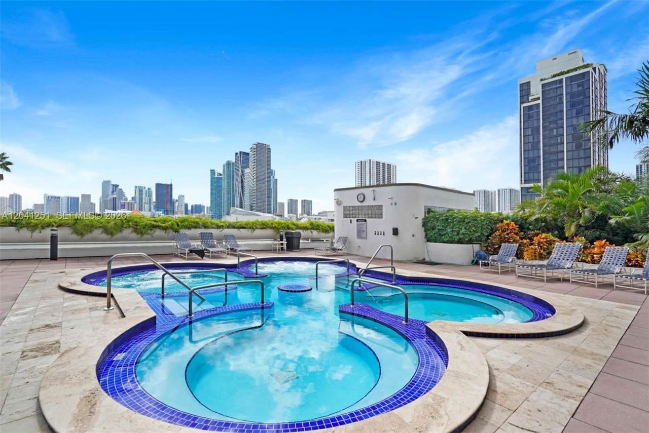 1717 N Bayshore Dr, Unit D-3931, Miami, FL 33132 Photo