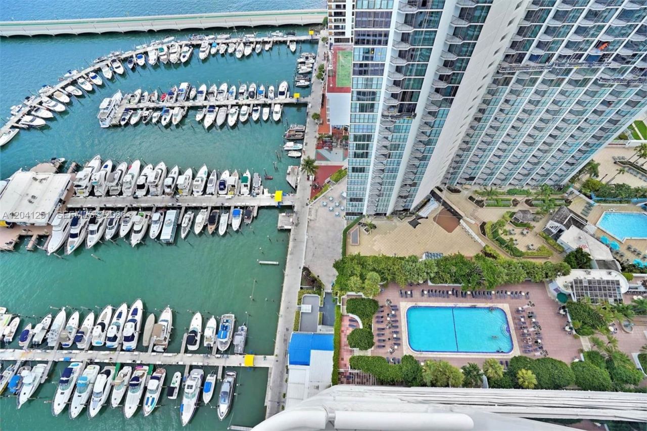 1717 N Bayshore Dr, Unit D-3931, Miami, FL 33132 Photo