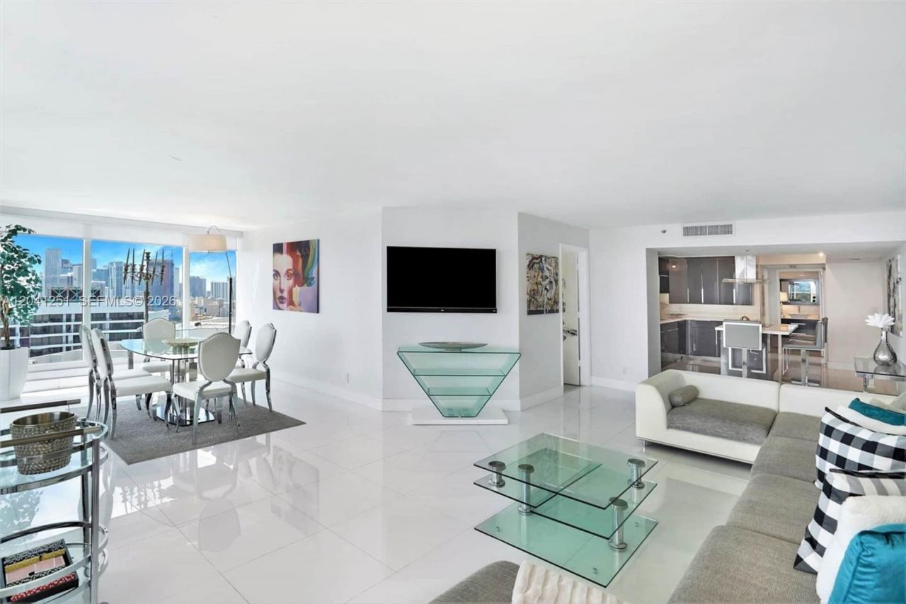 1717 N Bayshore Dr, Unit D-3931, Miami, FL 33132 Photo