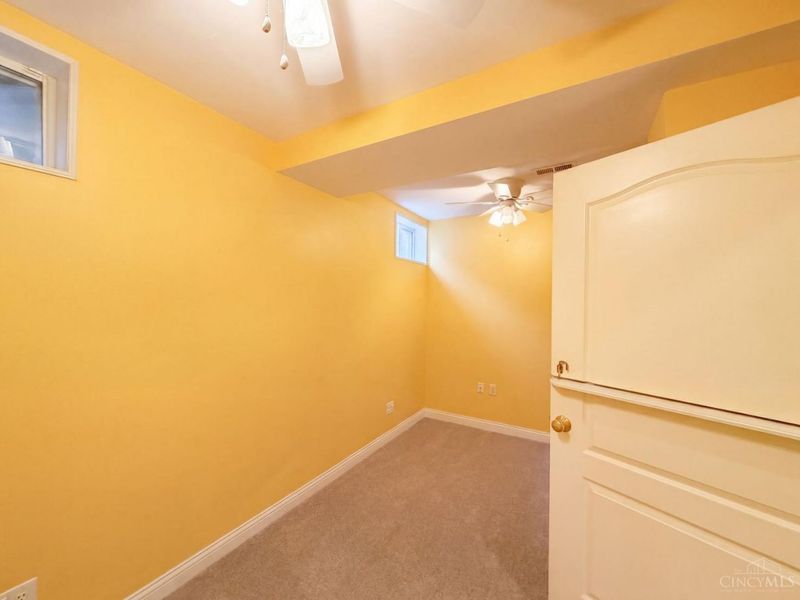 7087 Bridgetown Road, Green Township, OH 45248 Photo 32