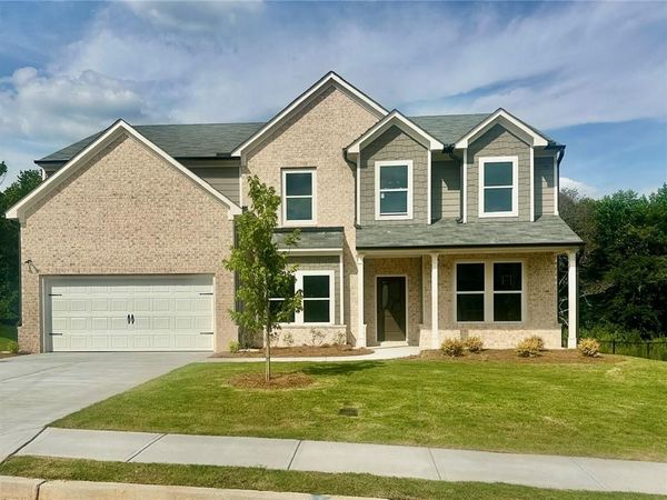 326 Rodeo Drive , Auburn, GA 30011
